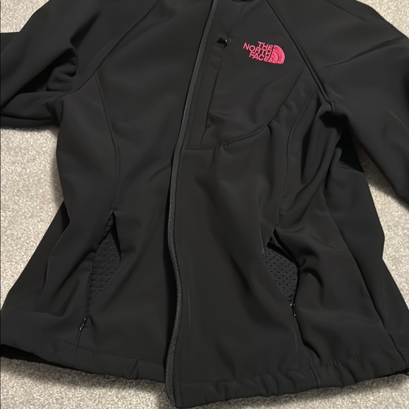 The North Face Black Jacket with Pink Logo - Picture 4 of 5